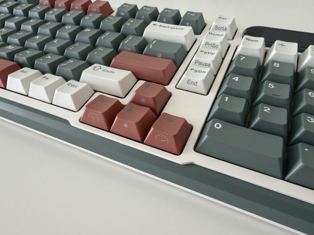 klawisze pbt w royal kludge rk-s98